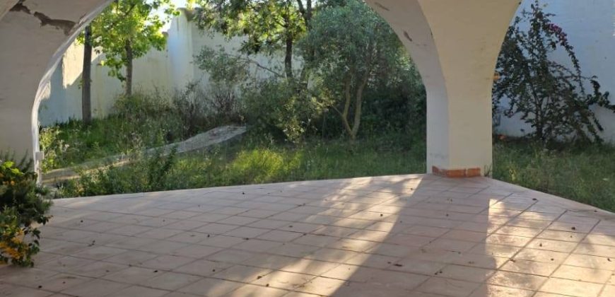 PROPRIÉTÉ DE CARACTÈRE À RÉHABILITER – HAMMAMET CENTRE